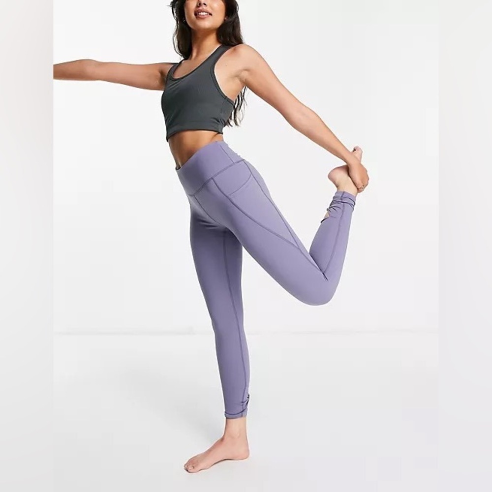 Free People Movement High Rise Ankle Wave Rider Leggings in Blue Granite